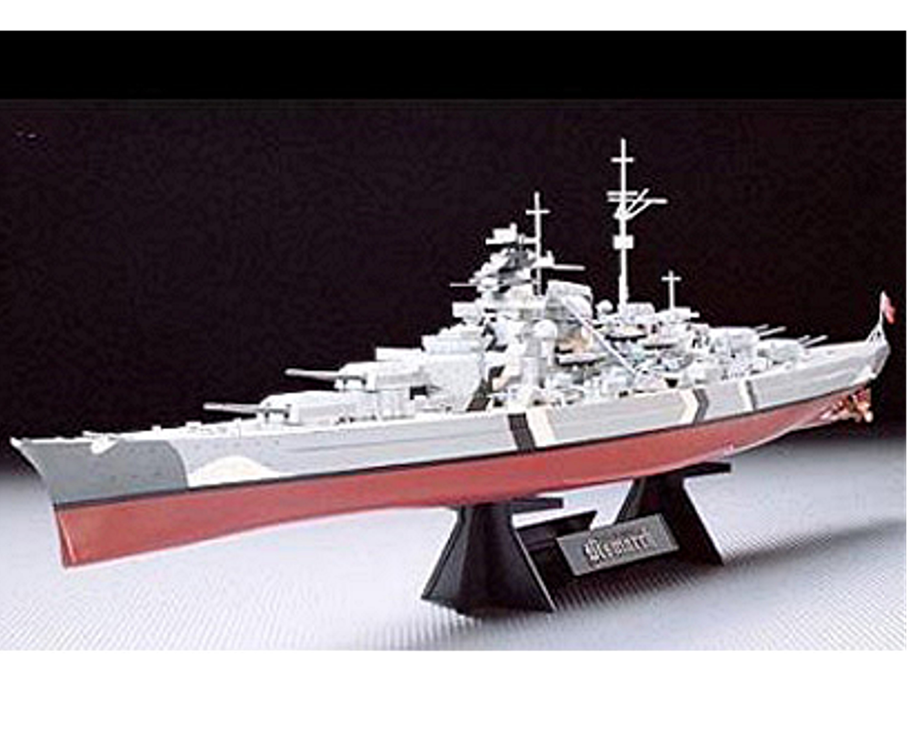 Tamiya 1:350 WWII Dt. Schlachtschiff Bismarck